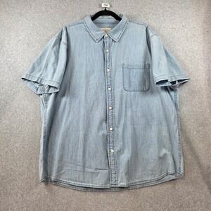 St John's Bay Mens XXL Light Wash Denim Chambray Short Sleeve No Tuck Shirt